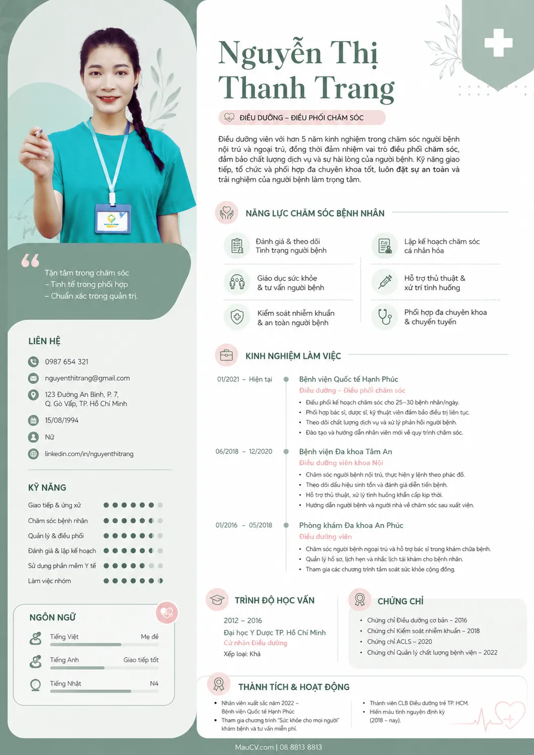 Mẫu CV Hồ sơ y tế tối giản chuyên nghiệp tông xanh sage và trắng